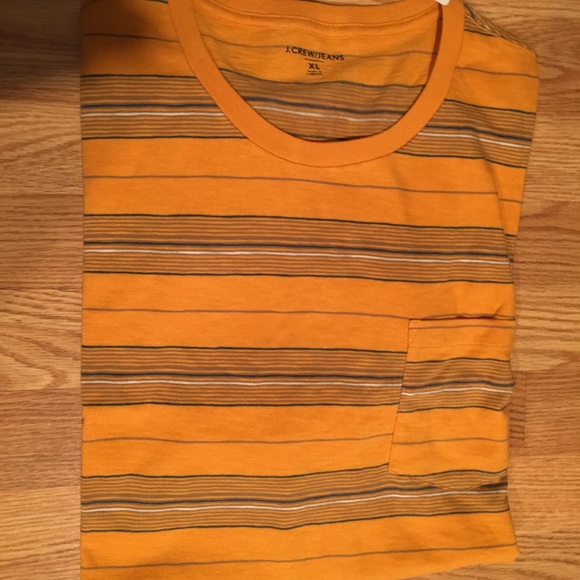 NWT jcrew/ Short Sleeve tshirt - Picture 3 of 3